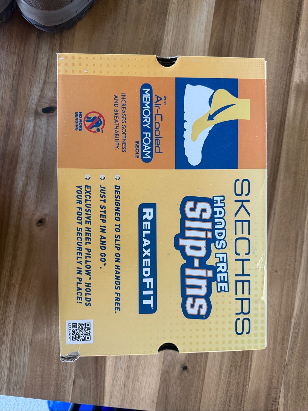 Skechers Brown Men's Slip-In Shoes - Picture 4 of 5